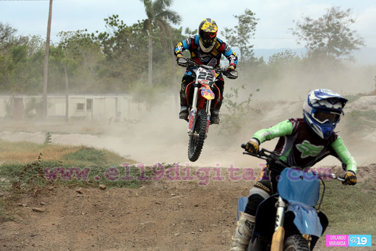 Campeonato Nacional de Motocross 2016 se realizar&aacute; en Circuito Xilo&aacute; por la noche